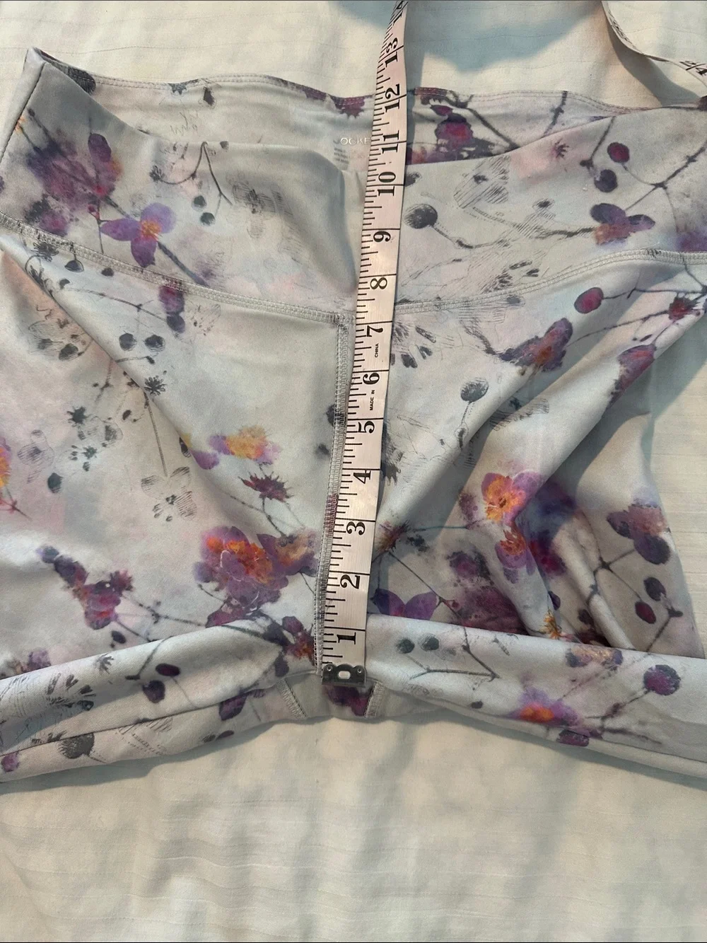 Jockey Floral Active Cropped Stretch Leggings in Lavender, Purple, Orange Size L - Picture 3 of 11